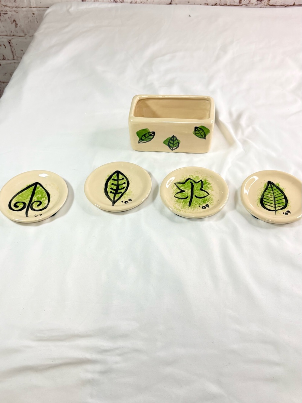 Hand-Painted Ceramic Leaf Coaster Set in Cream and Green
